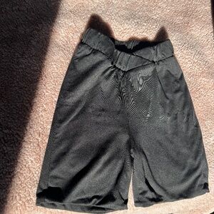 Princess Polly Black High-Waisted Bike Shorts – Size US 2